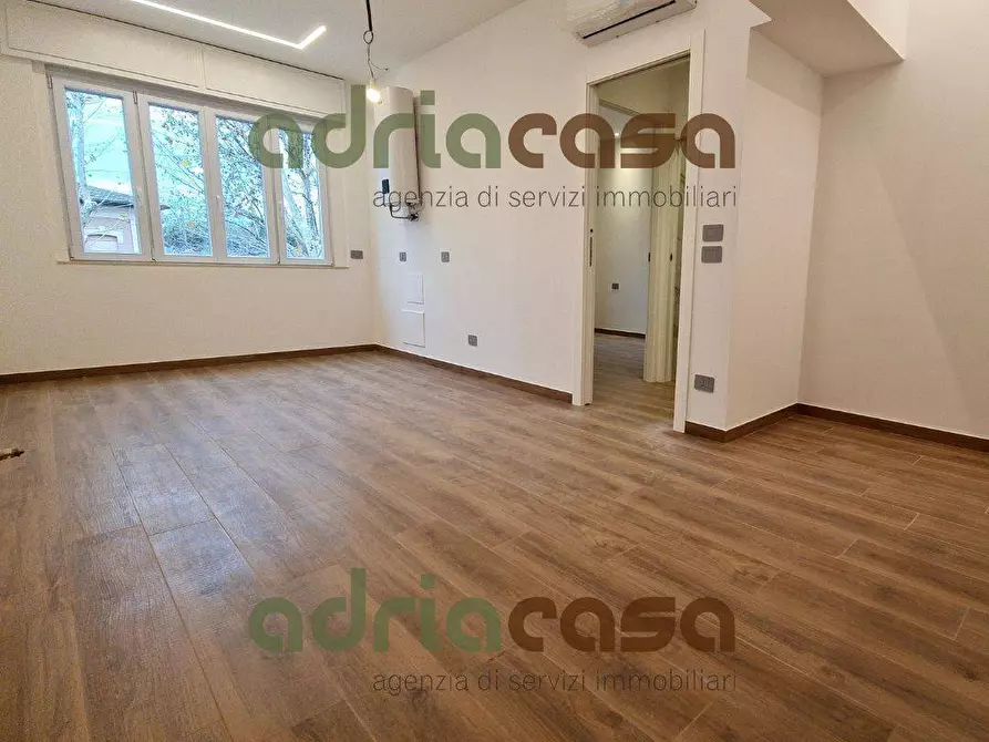 Immagine 1 di Appartamento in vendita  in Viale Ceccarini a Riccione