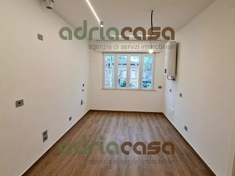 Immagine 2 di Appartamento in vendita  in Viale Ceccarini a Riccione