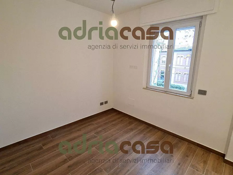 Immagine 3 di Appartamento in vendita  in Viale Ceccarini a Riccione