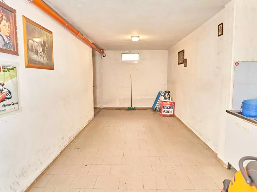 Immagine 20 di Appartamento in vendita  in via frugoni a Rimini