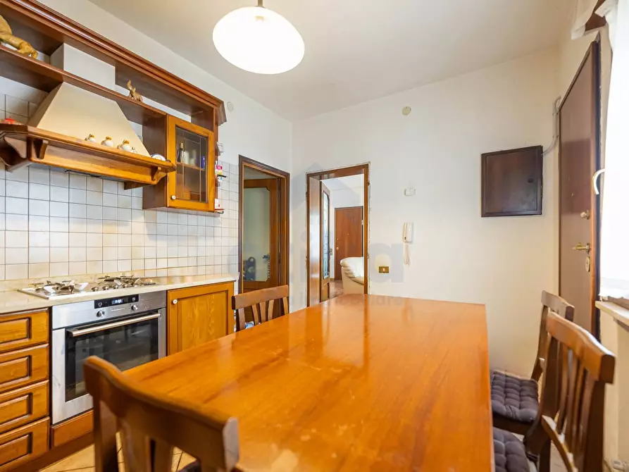 Immagine 7 di Casa bifamiliare in vendita  in Via Monsignore Cecconi a Paese