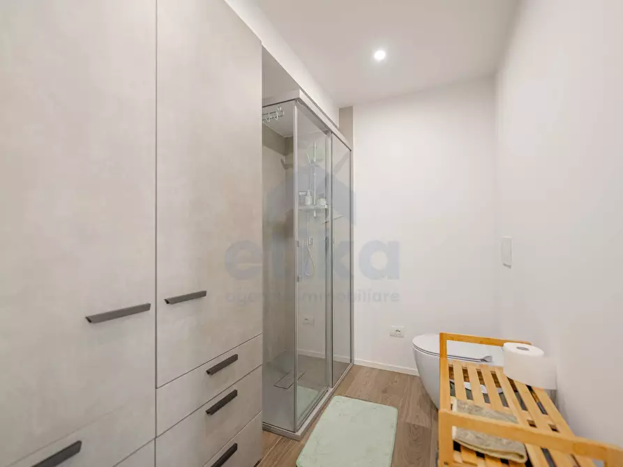 Immagine 16 di Villa in vendita  a Paese