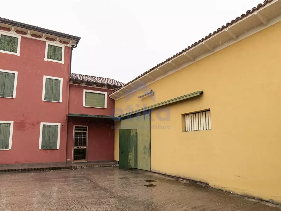 Immagine 5 di Casa bifamiliare in vendita  in Via vivaldi a Salzano