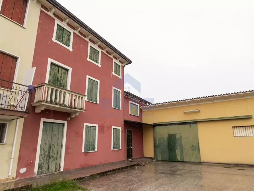 Immagine 9 di Casa bifamiliare in vendita  in Via vivaldi a Salzano