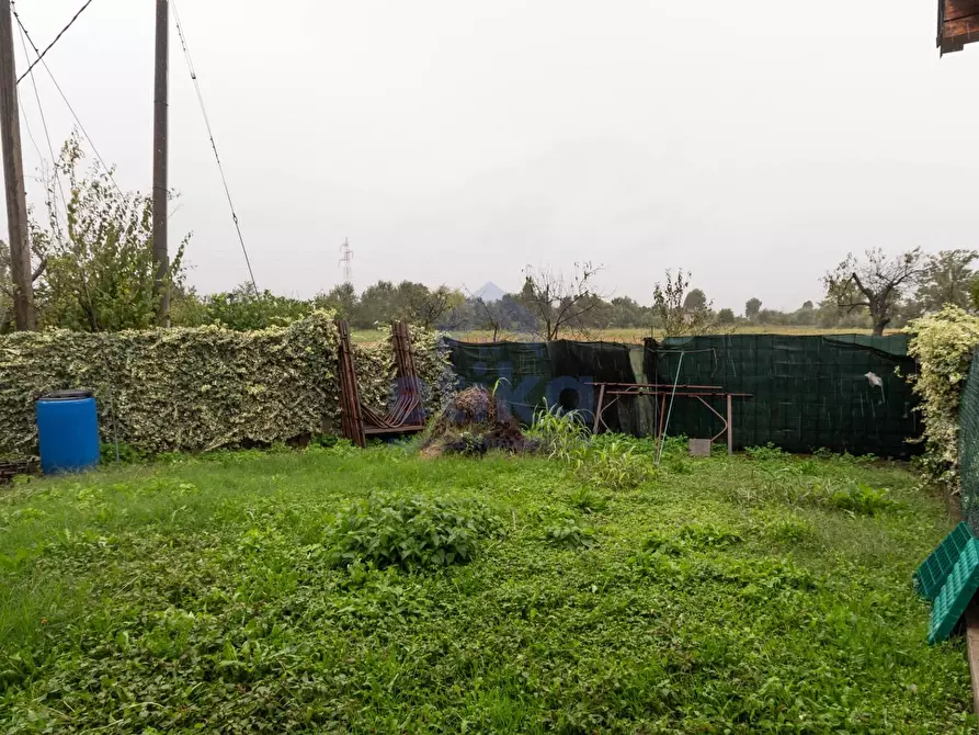 Immagine 11 di Casa bifamiliare in vendita  in Via vivaldi a Salzano