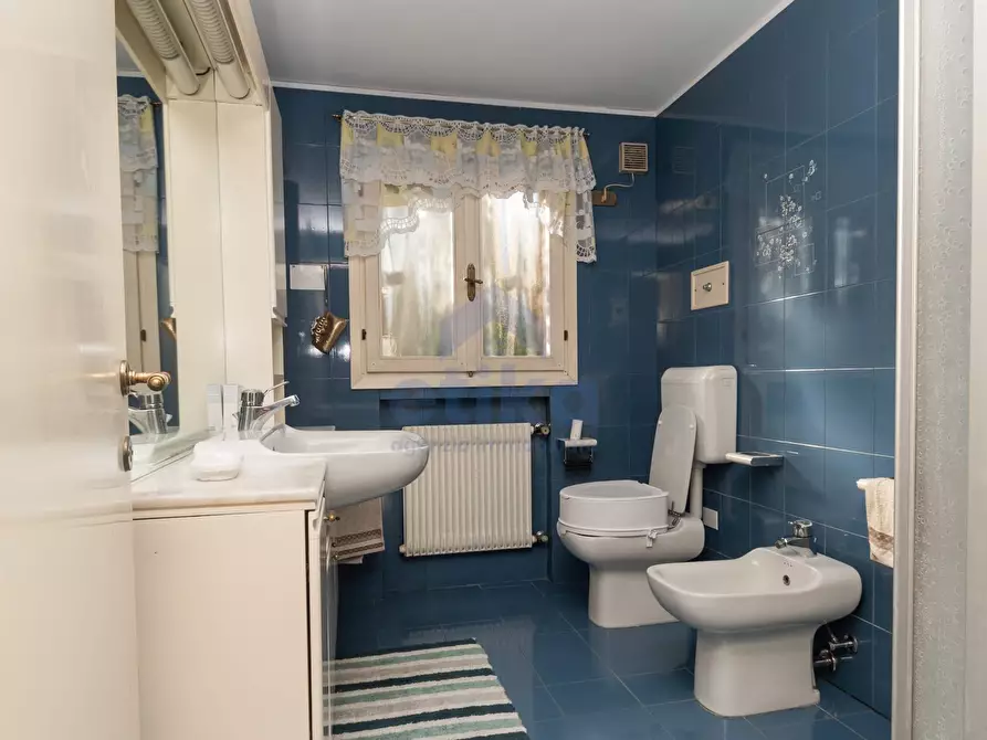 Immagine 15 di Casa indipendente in vendita  in via silvio zorzi a Treviso