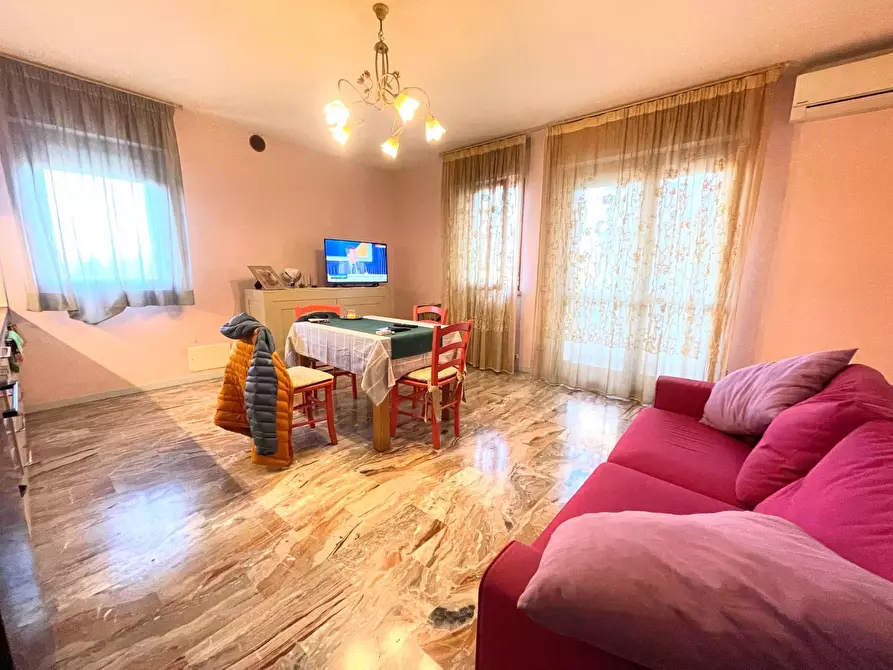 Immagine 2 di Appartamento in vendita  in via silvio zorzi a Treviso