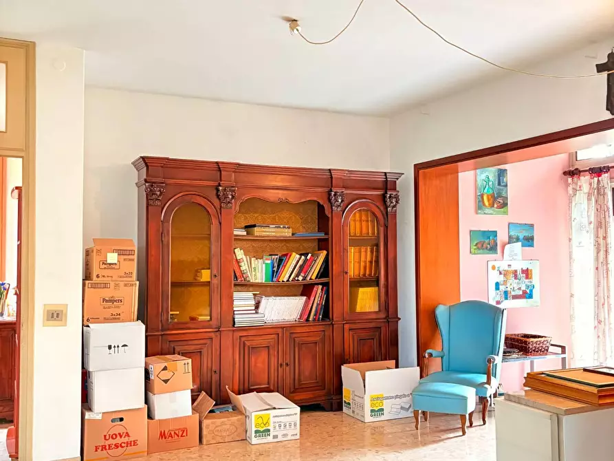 Immagine 3 di Villa in vendita  in Via stazione a Vedelago