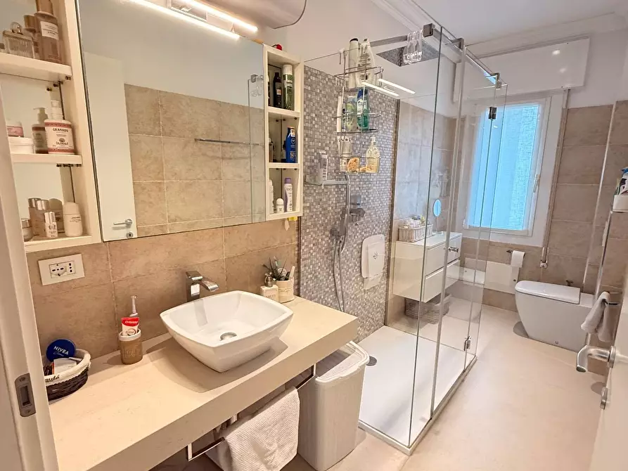 Immagine 7 di Appartamento in vendita  in VIA CARONELLI a Conegliano