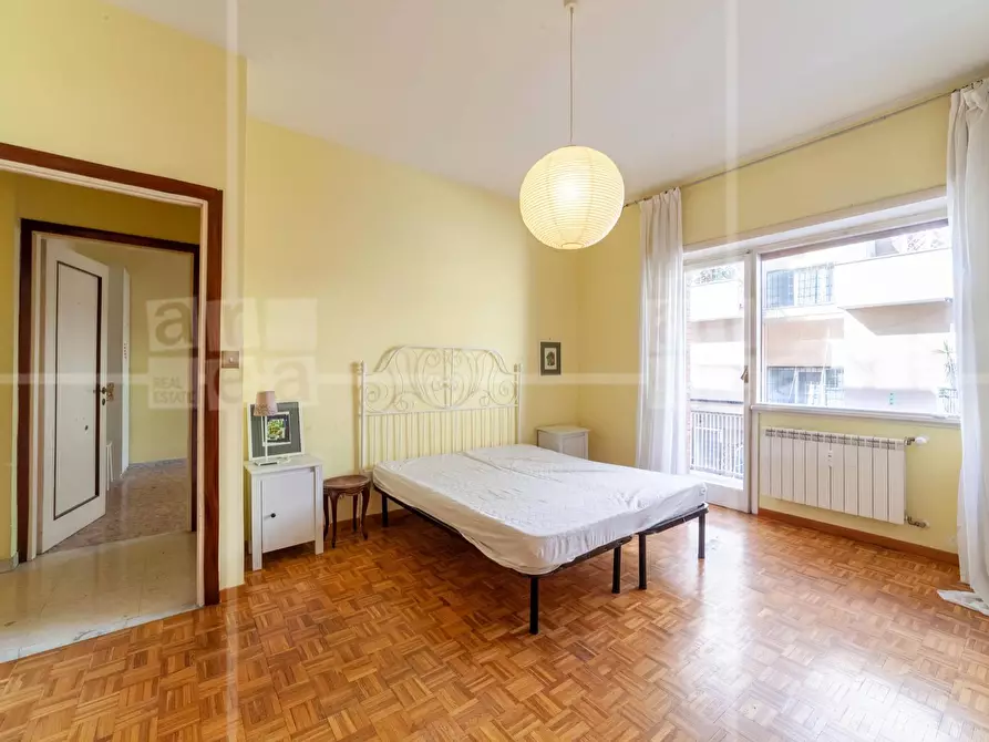 Immagine 2 di Appartamento in vendita  in VIA PAOLA FALCONIERI a Roma