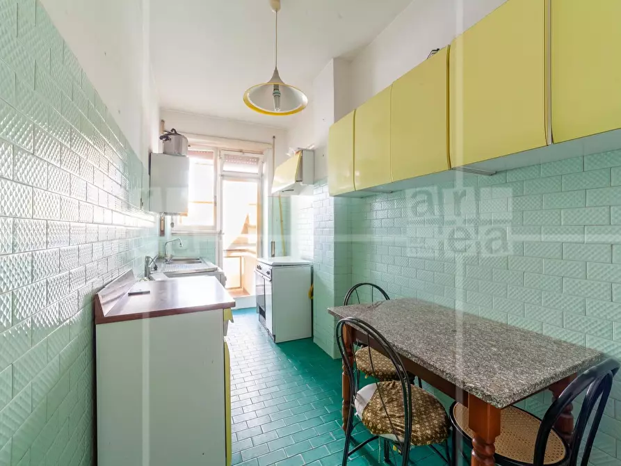 Immagine 10 di Appartamento in vendita  in VIA PAOLA FALCONIERI a Roma