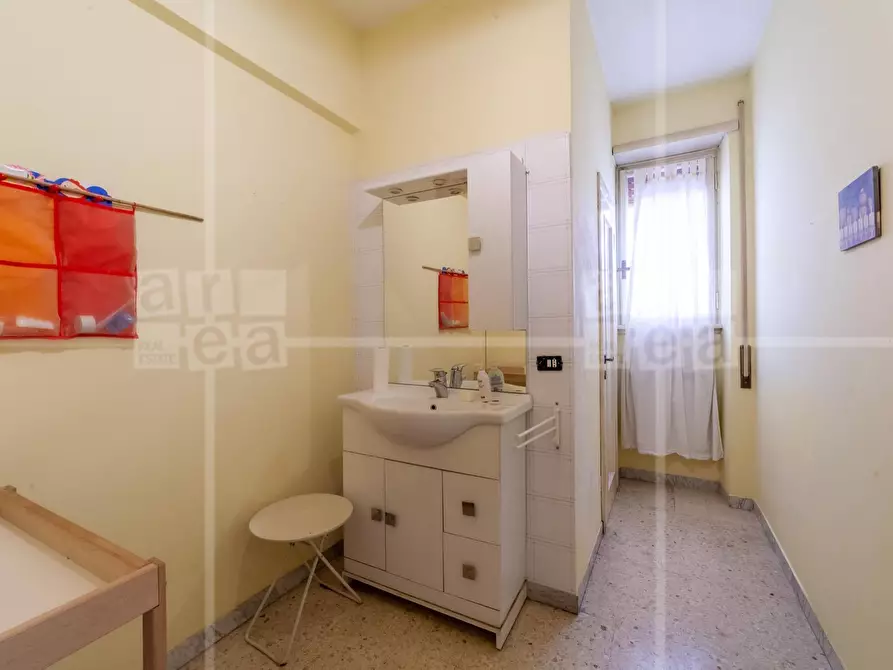 Immagine 11 di Appartamento in vendita  in VIA PAOLA FALCONIERI a Roma