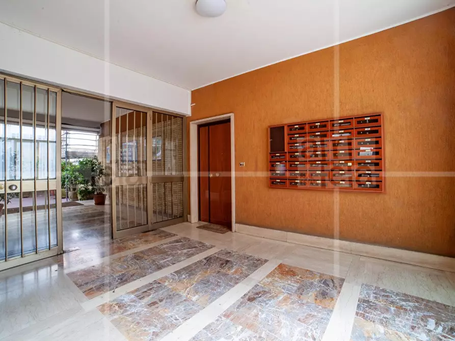 Immagine 16 di Appartamento in vendita  in VIA PAOLA FALCONIERI a Roma