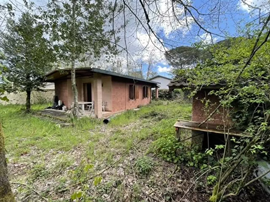 Immagine 6 di Villa in vendita  in Localià Lido dei Pioppi a Ronciglione