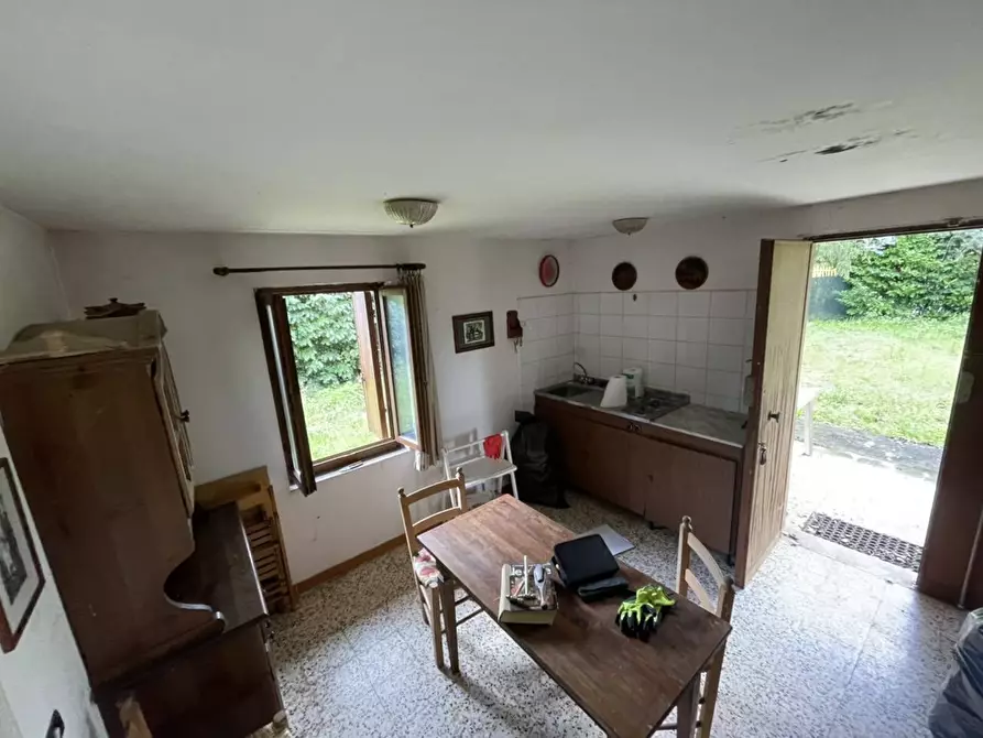 Immagine 21 di Villa in vendita  in Localià Lido dei Pioppi a Ronciglione