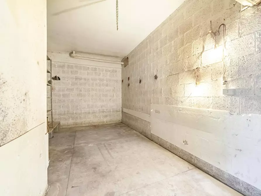 Immagine 4 di Box auto in vendita  in Via Costanzo Casana a Roma