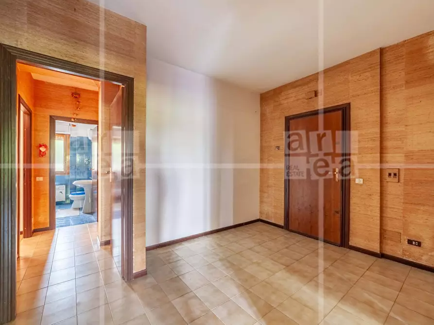 Immagine 11 di Appartamento in vendita  in Via Francesco Schupfer a Roma