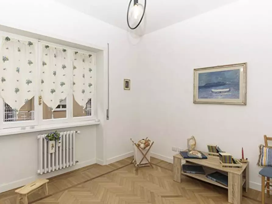 Immagine 9 di Appartamento in vendita  in Via Basilio Bricci a Roma