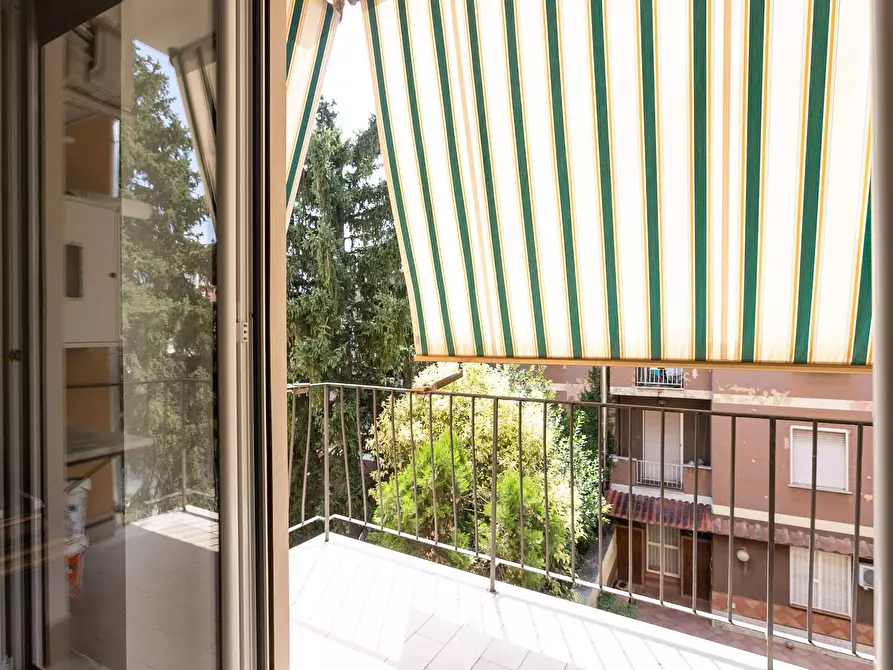 Immagine 24 di Appartamento in vendita  in Via Sesto Celere a Roma