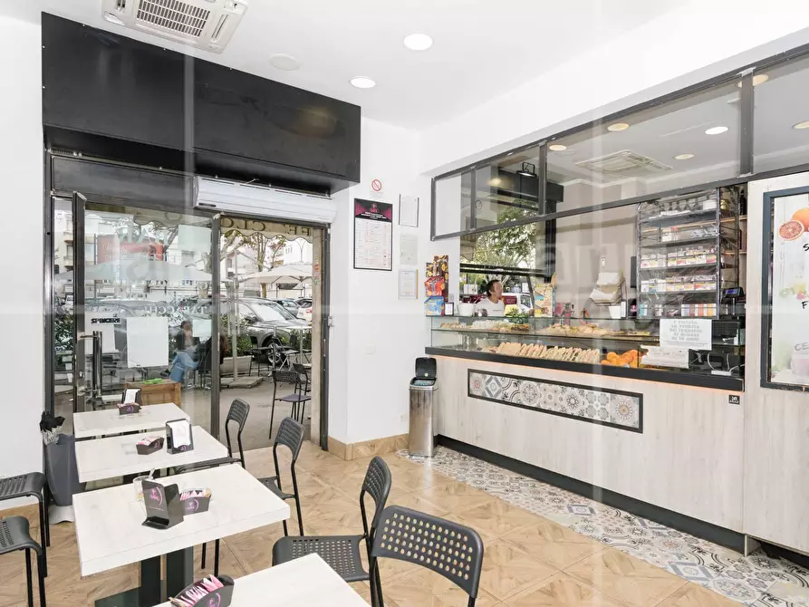 Immagine 4 di Attività commerciale in vendita  in Piazzale Clodio a Roma