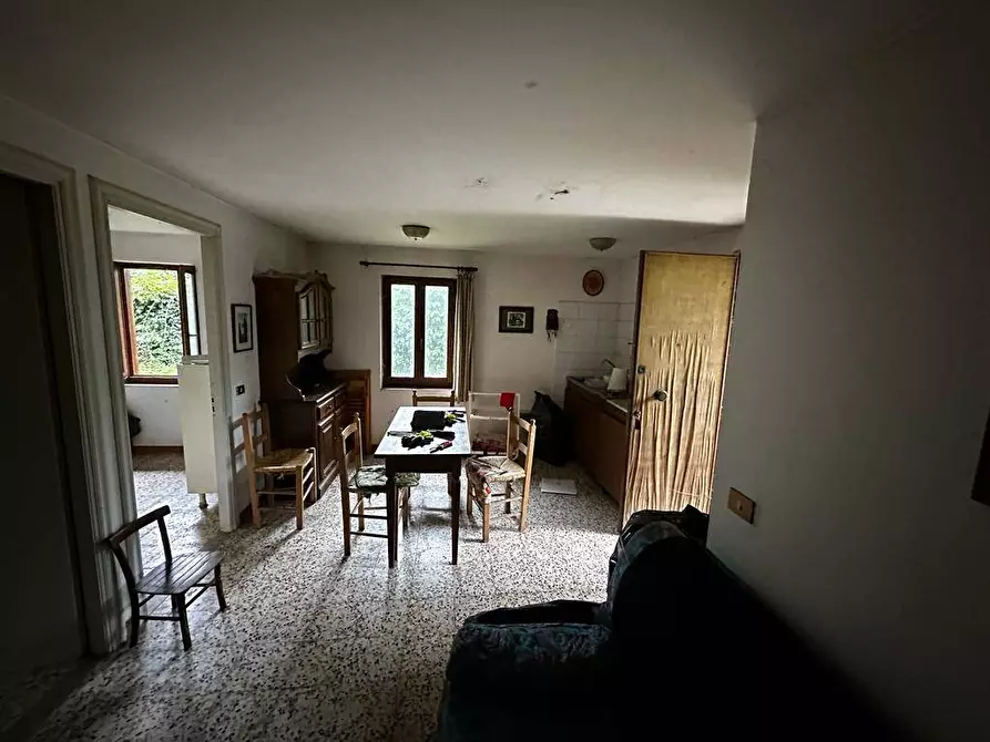 Immagine 22 di Villa in vendita  in Localià Lido dei Pioppi a Ronciglione