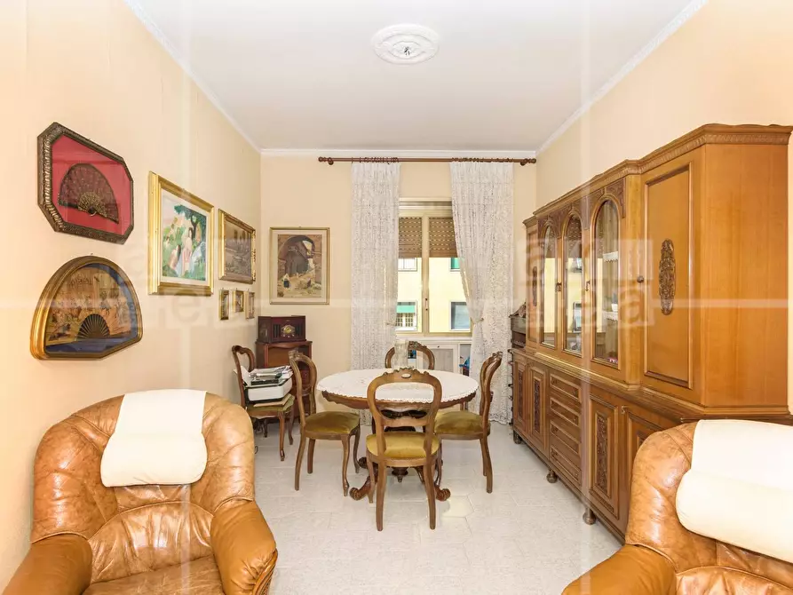 Immagine 3 di Appartamento in vendita  in via paola falconieri a Roma