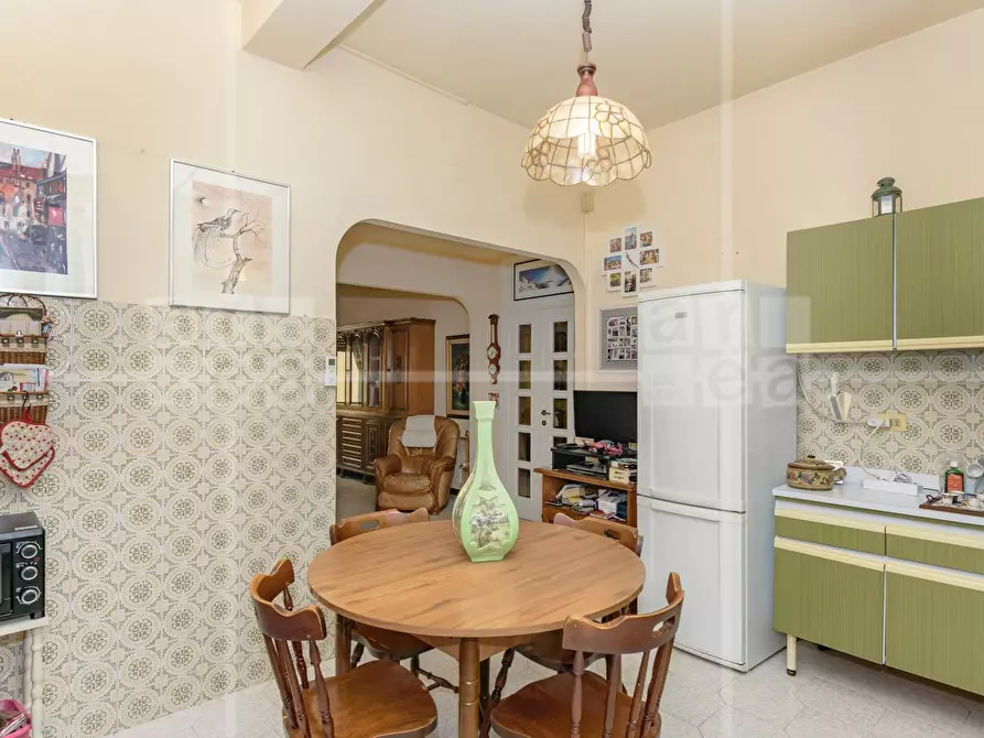 Immagine 6 di Appartamento in vendita  in via paola falconieri a Roma