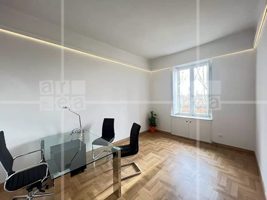 Immagine 10 di Ufficio in affitto  in Viale Delle Milizie a Roma