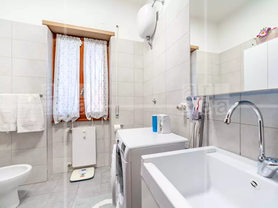 Immagine 16 di Appartamento in vendita  in Via Degli Estensi a Roma