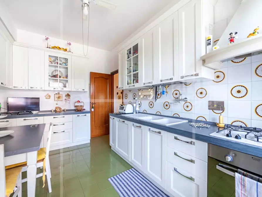 Immagine 15 di Appartamento in vendita  in Via Degli Estensi a Roma