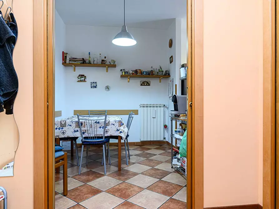 Immagine 8 di Appartamento in vendita  in Via Castri Di Lecce a Roma