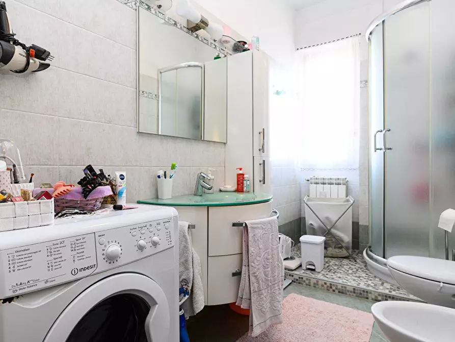 Immagine 16 di Appartamento in vendita  in Via Castri Di Lecce a Roma