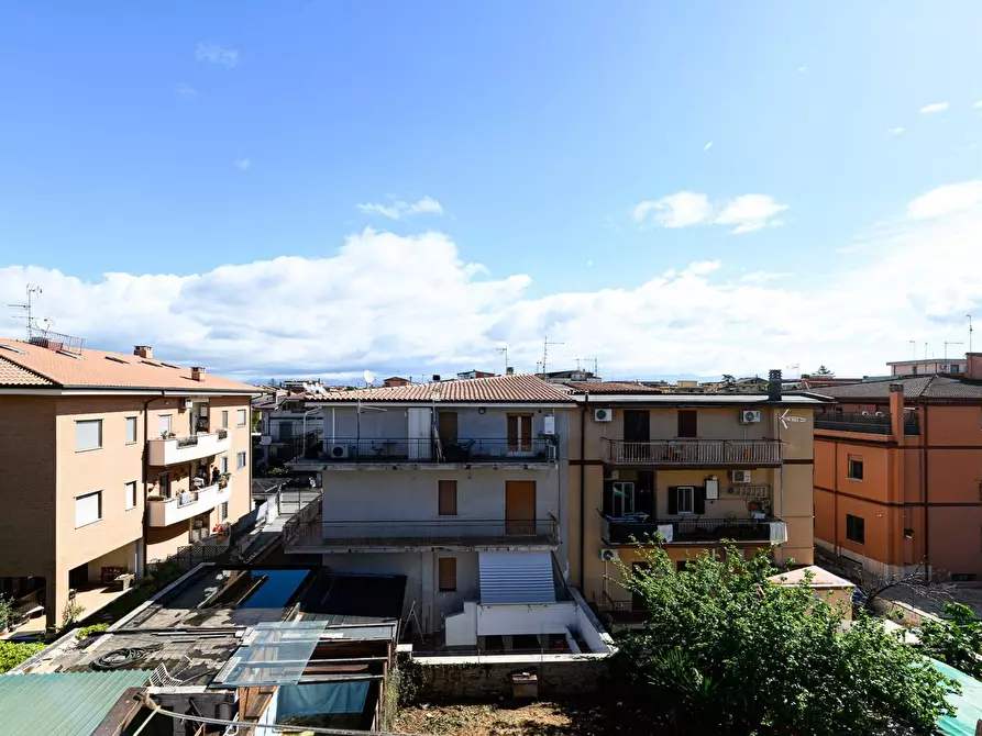 Immagine 22 di Appartamento in vendita  in Via Castri Di Lecce a Roma