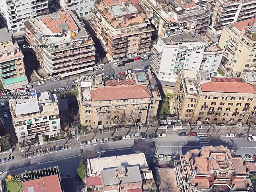 Immagine 10 di Appartamento in vendita  in Viale Delle Medaglie D'oro a Roma