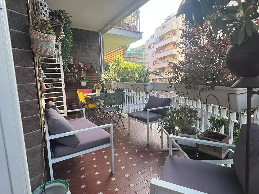 Immagine 14 di Appartamento in vendita  in Via Valsavaranche a Roma