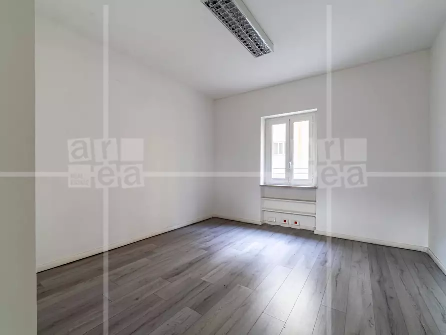 Immagine 29 di Ufficio in affitto  in Via Flaminia a Roma