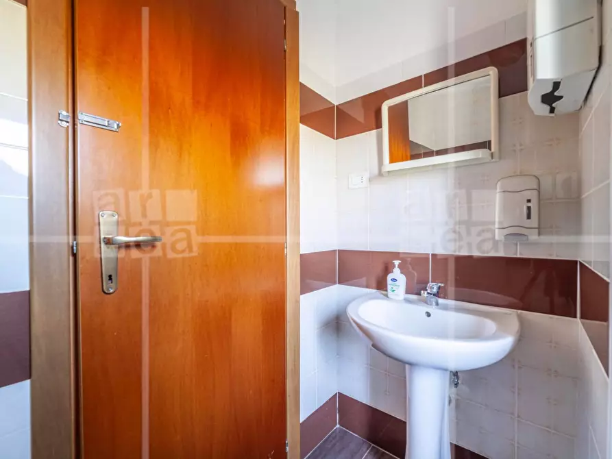 Immagine 10 di Ufficio in affitto  in Via Flaminia a Roma