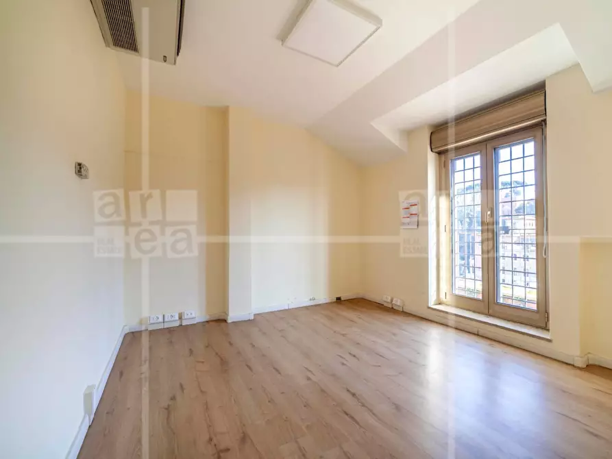 Immagine 16 di Ufficio in affitto  in Via Flaminia a Roma