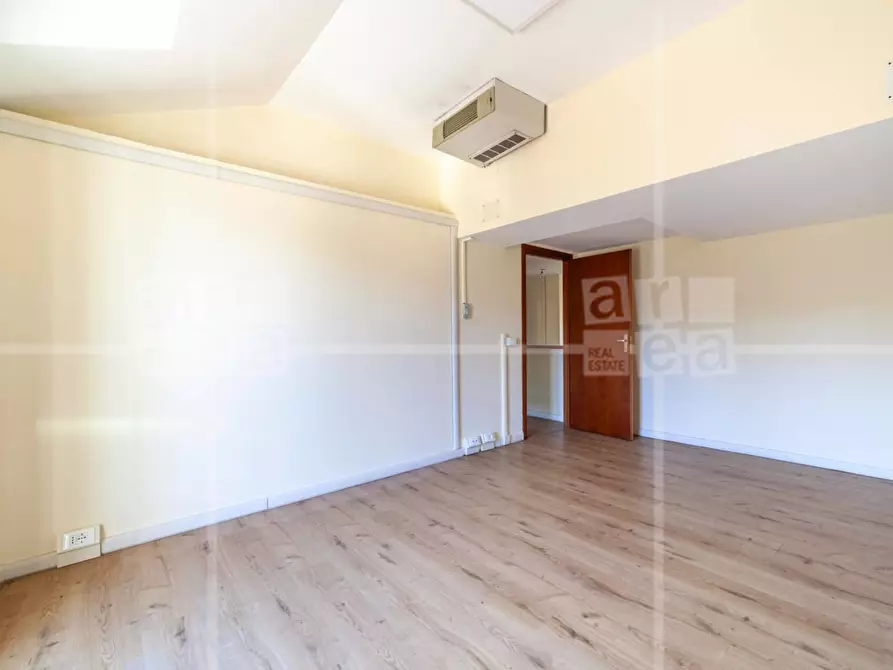 Immagine 21 di Ufficio in affitto  in Via Flaminia a Roma