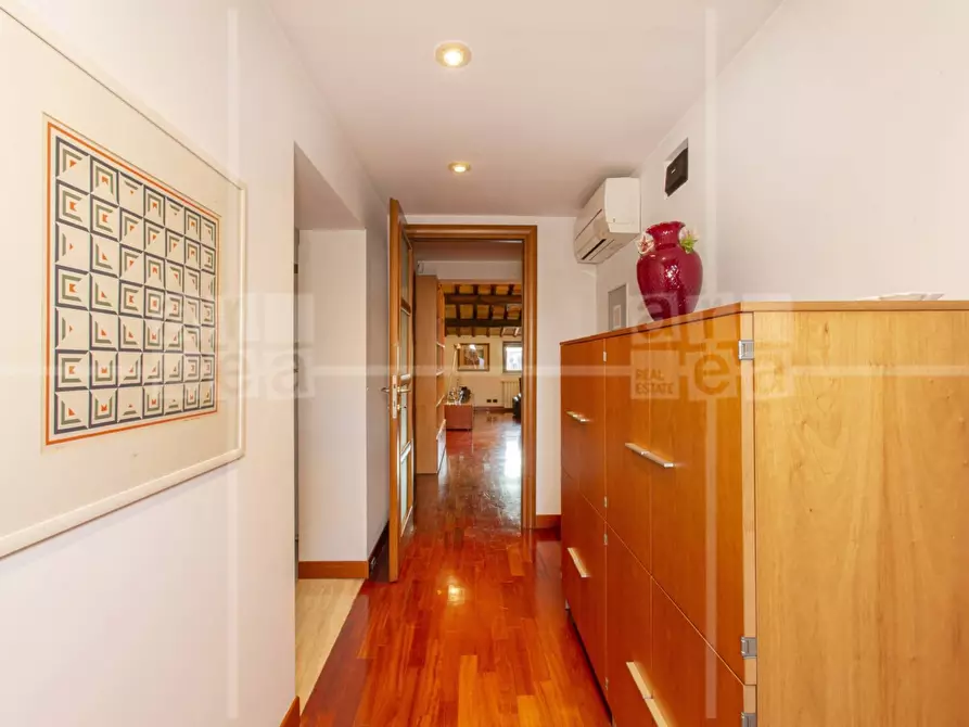 Immagine 23 di Appartamento in affitto  in Via Piave a Roma