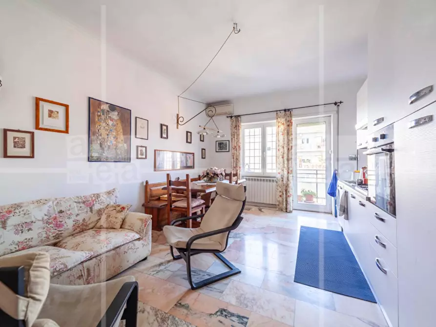 Immagine 9 di Appartamento in vendita  in Via Monte Bianco a Guidonia Montecelio