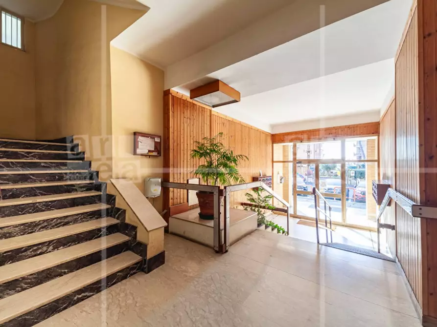 Immagine 3 di Appartamento in vendita  in Via Monte Bianco a Guidonia Montecelio