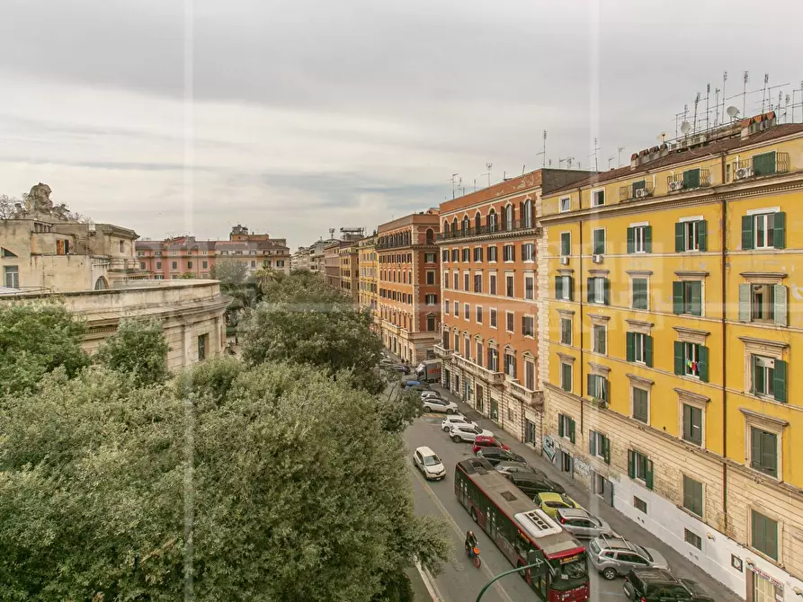 Immagine 22 di Appartamento in vendita  in Via Filippo Turati a Roma