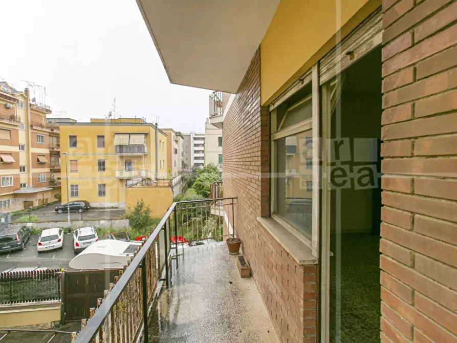 Immagine 21 di Appartamento in vendita  in Via Delle Sequoie a Roma