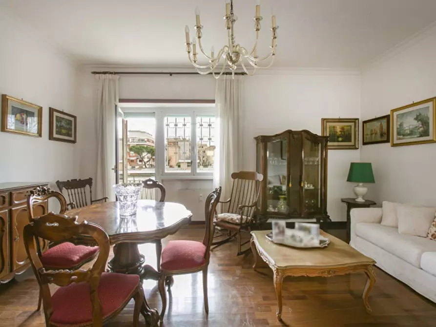 Immagine 1 di Appartamento in vendita  in Via Adolfo Omodeo a Roma