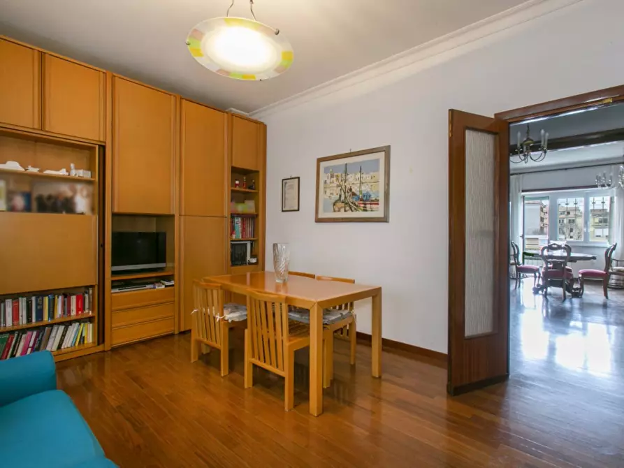 Immagine 4 di Appartamento in vendita  in Via Adolfo Omodeo a Roma