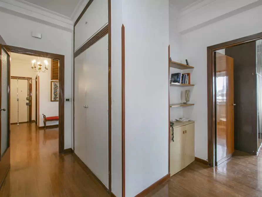 Immagine 9 di Appartamento in vendita  in Via Adolfo Omodeo a Roma