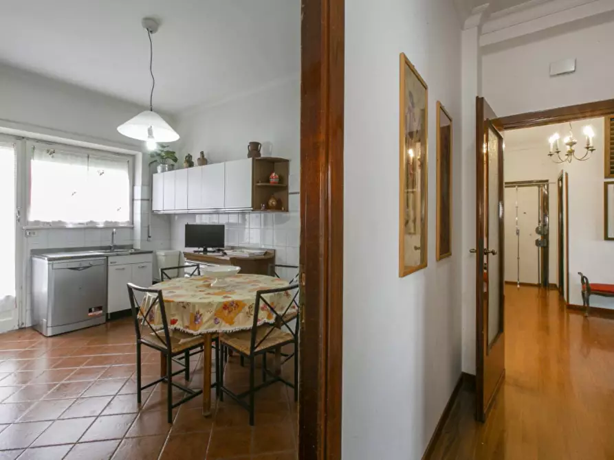 Immagine 10 di Appartamento in vendita  in Via Adolfo Omodeo a Roma