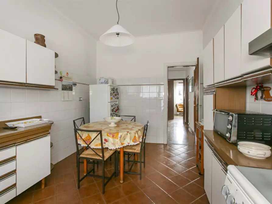 Immagine 12 di Appartamento in vendita  in Via Adolfo Omodeo a Roma