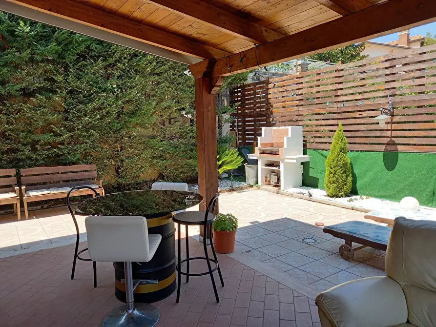 Immagine 4 di Casa bifamiliare in vendita  in Sant'Eustachio Pennini a Avellino